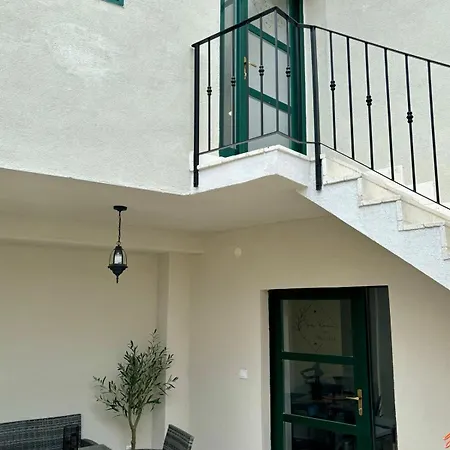 Casa Brullevi - U Staroj Jezgri S Pogledom Na Villa *