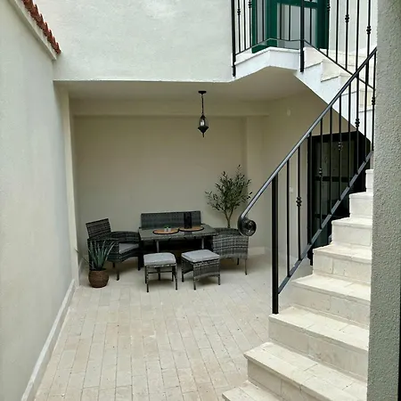 Casa Brullevi - U Staroj Jezgri S Pogledom Na Villa