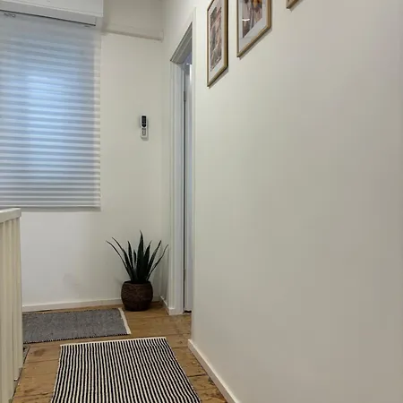 Casa Brullevi - U Staroj Jezgri S Pogledom Na 贝蒂纳