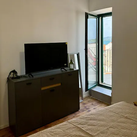 Casa Brullevi - U Staroj Jezgri S Pogledom Na Вилла *
