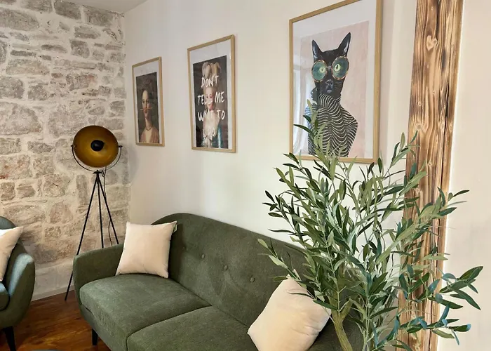 Casa Brullevi - U Staroj Jezgri S Pogledom Na Villa Betina (Sibenik-Knin)