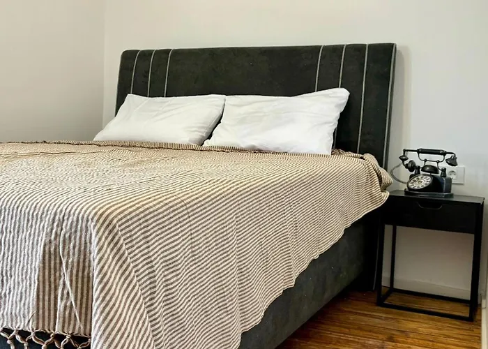 Casa Brullevi - U Staroj Jezgri S Pogledom Na Betina (Sibenik-Knin)