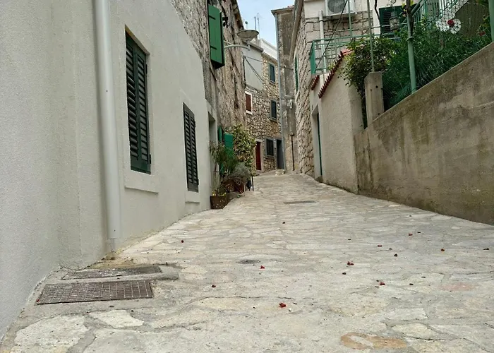 Casa Brullevi - U Staroj Jezgri S Pogledom Na Villa