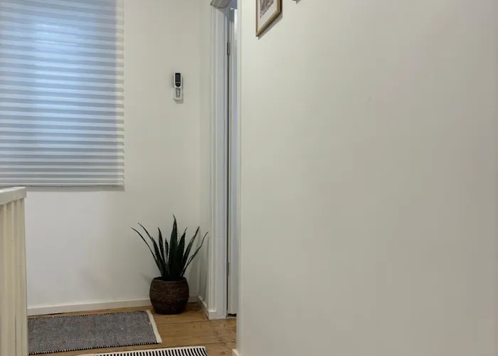 Casa Brullevi - U Staroj Jezgri S Pogledom Na Betina (Sibenik-Knin)