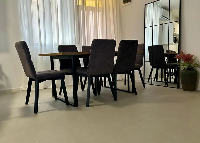 Villa Casa Brullevi - U Staroj Jezgri S Pogledom Na