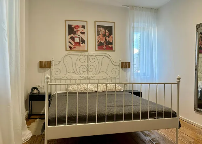 Casa Brullevi - U Staroj Jezgri S Pogledom Na * Betina (Sibenik-Knin)